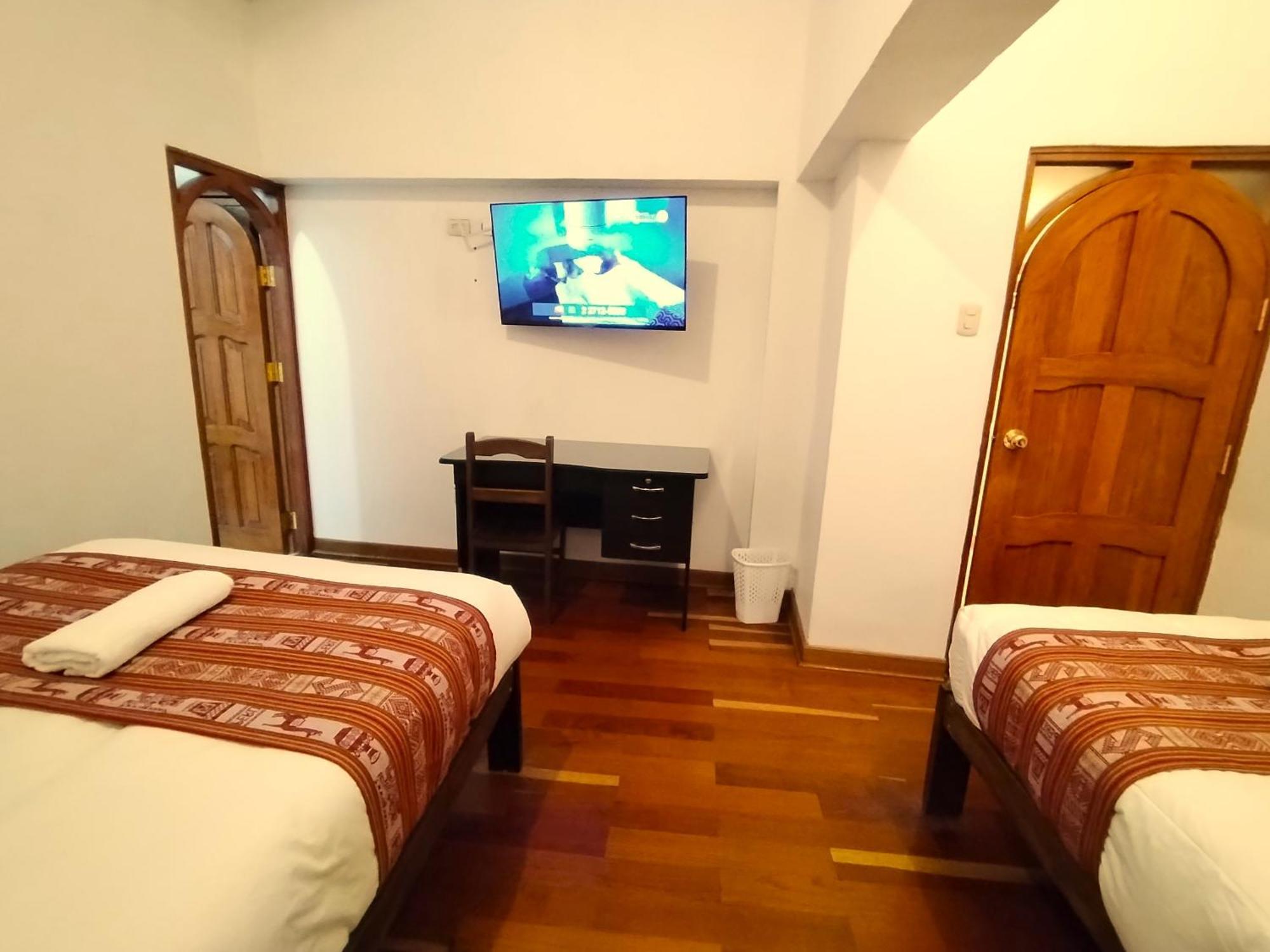 Paqarina San Blas Hotel